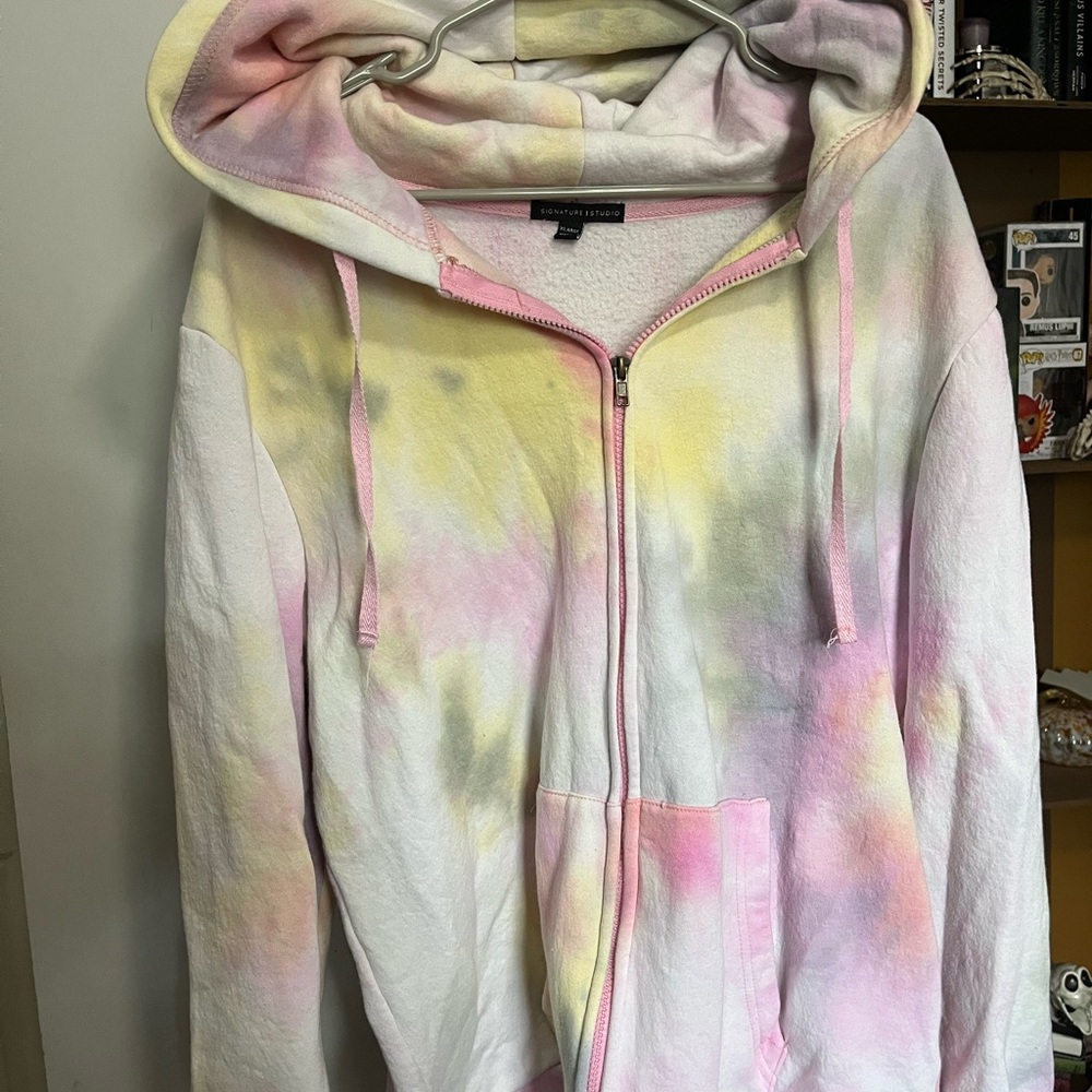 Tie-Dye Zip-Up Hoodie